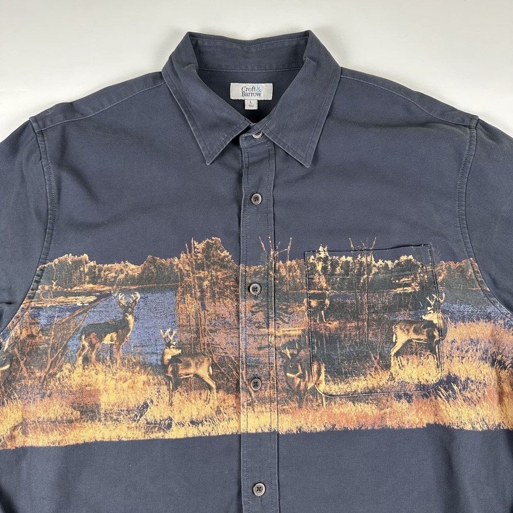 Croft & Barrow Men's L Navy Blue Buck Deer Print Long Sleeve Button Up Shirt